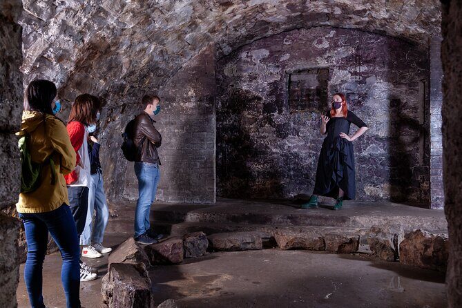 Haunted Vaults Walking Tour in Edinburgh - Exploring the Edinburgh Vaults: What to Expect