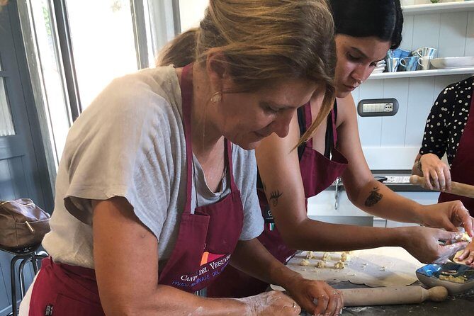 Have a cooking lesson with a local chef at the base of Mt. Vesuvius vineyard - FAQ