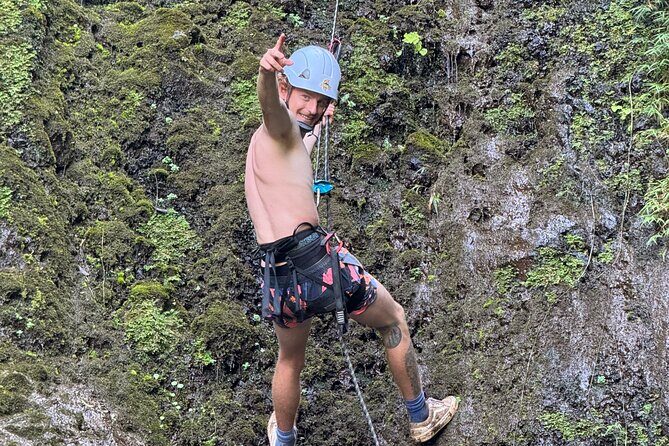 Hawaii Oahu Canyon Rappel & Hike Expedition Tour - Discovering the Oahu Canyon Rappel & Hike Expedition