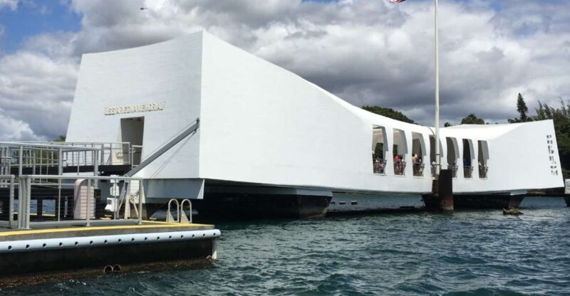 Hawaii: Pearl Harbor and North Shore adventure - An In-Depth Look at the Tour Experience
