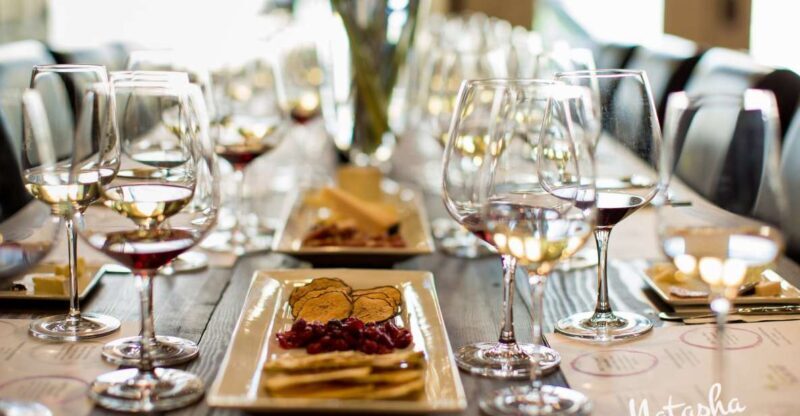 Healdsburg: Boutique Wine and Food Pairing Walking Tour - Exploring Healdsburg: The Authentic Boutique Wine & Food Experience
