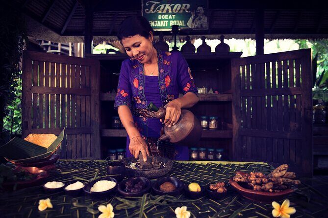 Healing Heritage: Traditional Djamoe Herbal Class at Tugu Lombok - An Authentic Glimpse into Indonesian Herbal Traditions