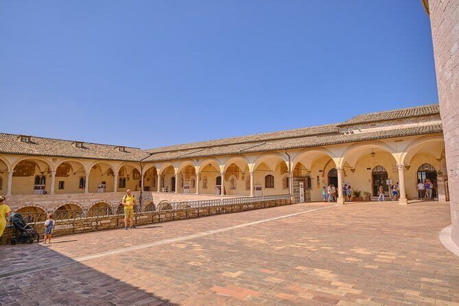 Heart of Umbria: explore the mystic towns of Orvieto and Assisi - Frequently Asked Questions