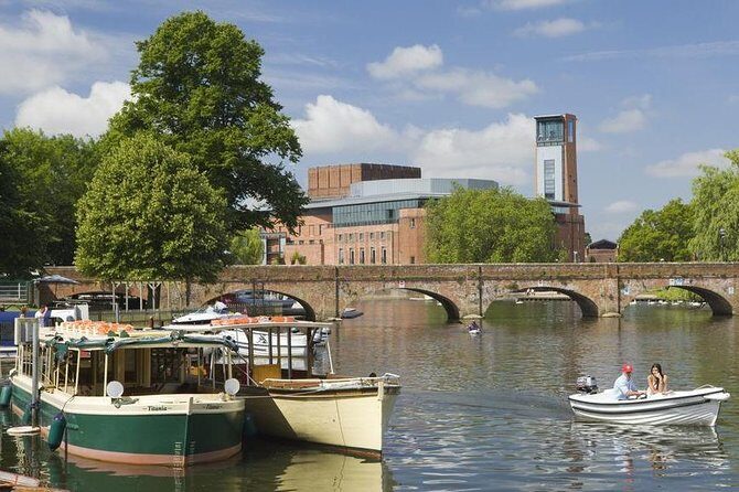 Heathrow Airport Private Transfer Service To Stratford-upon-Avon - Who Is This Transfer Best For?