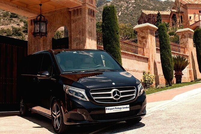 Heathrow Airport to Cambridge private taxi transfers - What to Expect During the Transfer