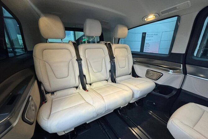 Heathrow Airport Transfer - Heathrow Airport Transfer Review: Comfort, Convenience, and Class