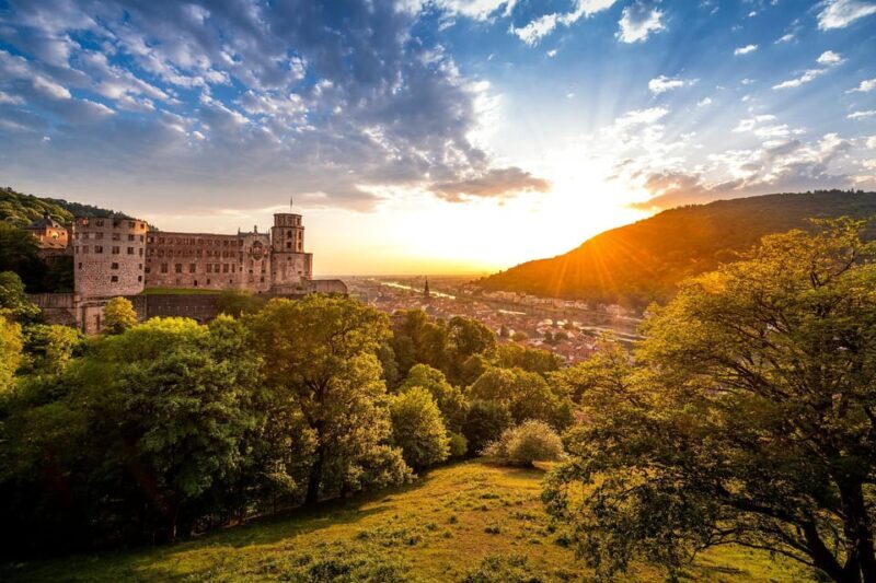 Heidelberg: Heidelberg Castle Garden & Outside Private Tour - Key Points