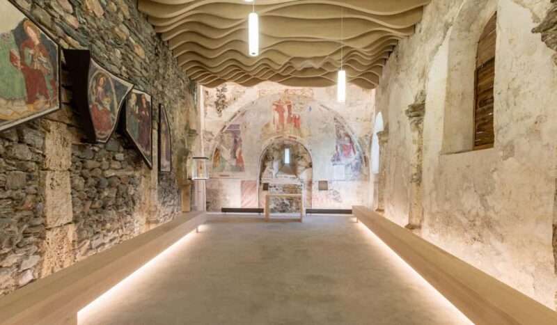 Heinfels Castle: An exclusive guided tour by night - Additional Details & Practical Tips