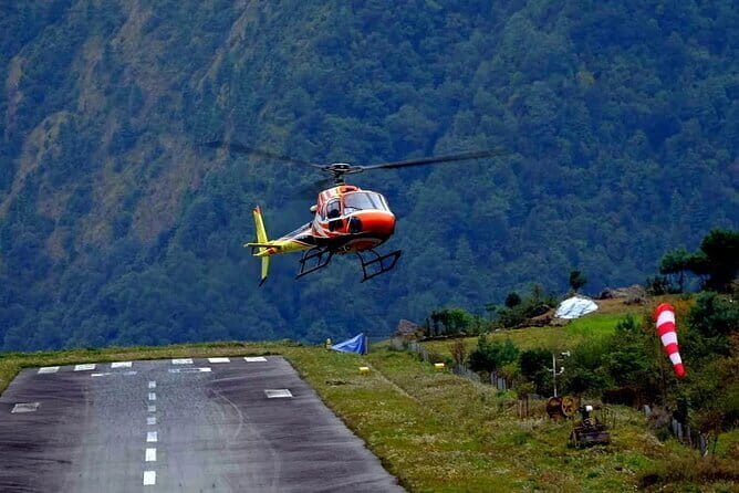 Helicopter Ride from Lukla Airport to Kathmandu - Key Points