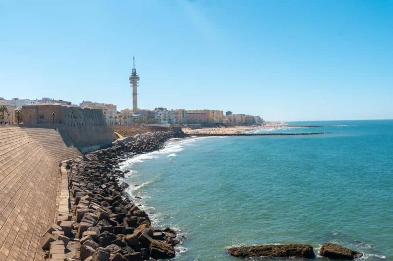 Hello Cadiz: Private 2-Hour Intro City Walk with Local Guide - The Value of the Private 2-Hour Experience