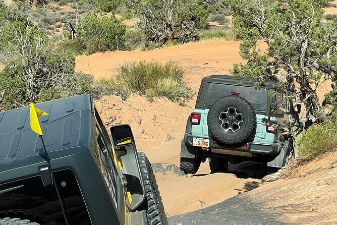 Hells Revenge Private 4x4 Guided Jeep Experience in Moab - Detailed Review of the Hells Revenge Private Jeep Tour