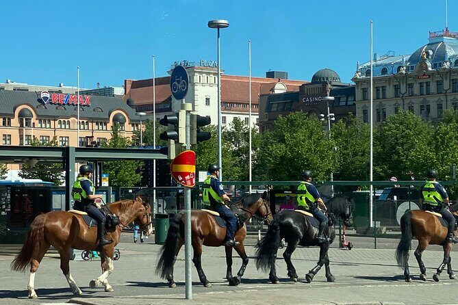 Helsinki and Suomenlinna Day Tour with Ferry Ride - An In-Depth Look at the Tour Itinerary