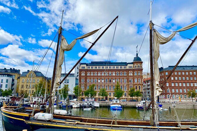 Helsinki and Suomenlinna Day Tour with Ferry Ride - FAQ