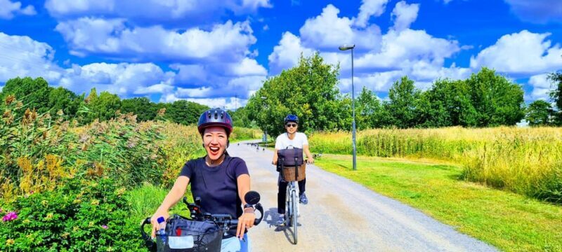 Helsinki: Bike or E-Bike Tour, BBQ, Sauna, Parks, and Forest - Nature & History in the Heart of Helsinki