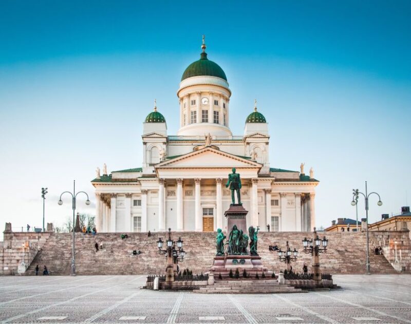 Helsinki: City Highlights and Suomenlinna Eco-Friendly Tour - Key Points