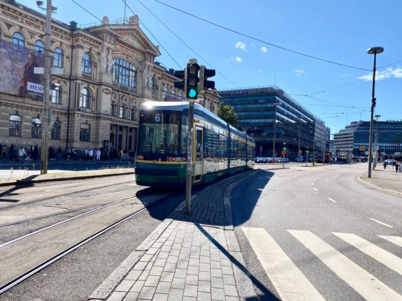 Helsinki: City Highlights and Suomenlinna Eco-Friendly Tour - Exploring Helsinki with an Eco-Edge