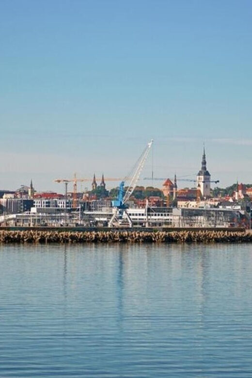 Helsinki : Highlights Walking Tour - Authentic Insights from Reviews