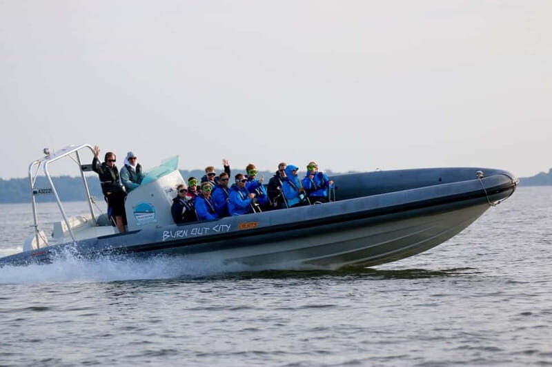 Helsinki: Private RIB Boat Cruise with Snacks and Drinks - In The Sum Up