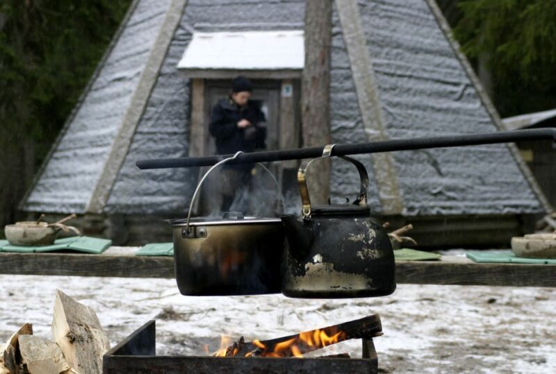 Helsinki: Winter Wonderland Liesjärvi National Park Hike - Exploring Liesjärvi’s Winter Trails