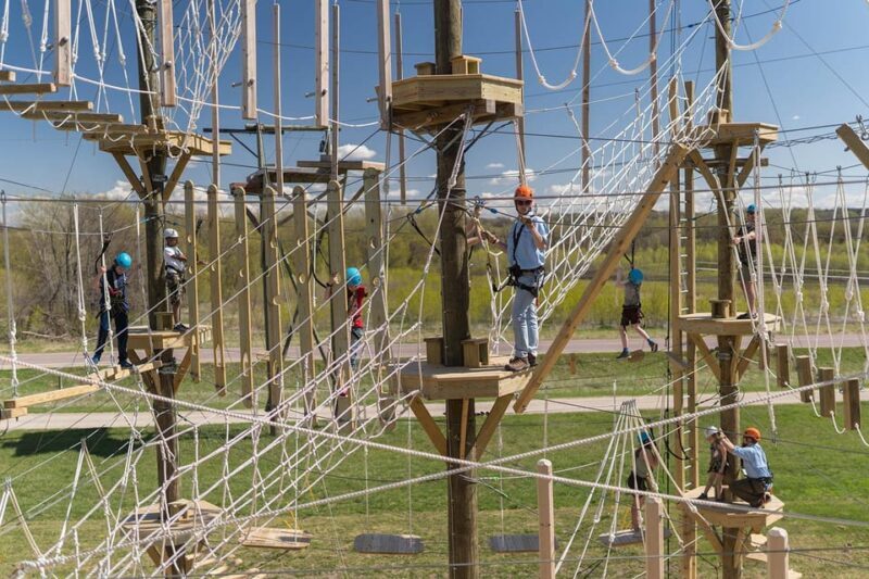 Henderson, Minnesota: High Ropes Obstacle Course Experience - Key Points