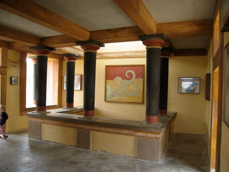 Heraklio:Knossos Palace-Museum-Heraklio all in SKIP The line - Who Should Consider This Tour?