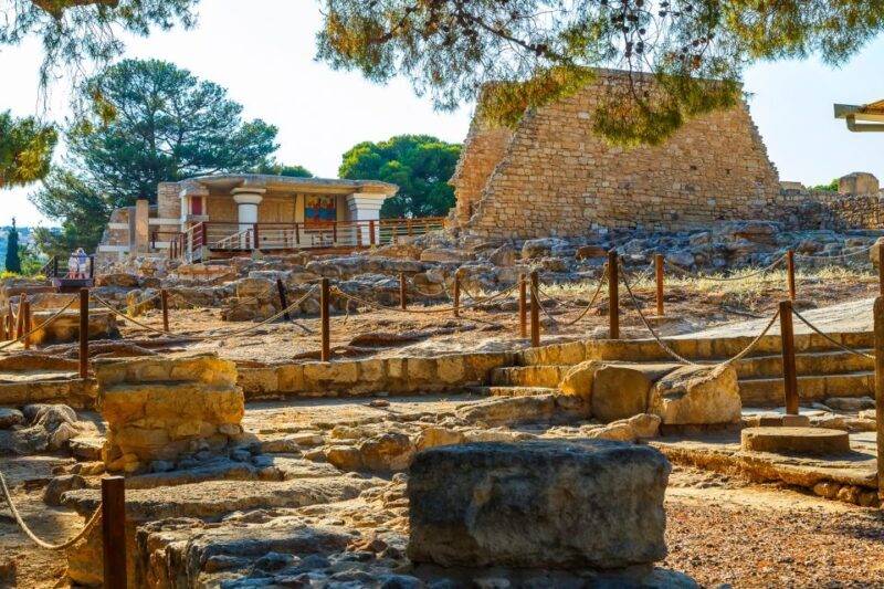 Heraklion: Archeological Museum of Heraklion Entrance & Tour - The Authenticity Factor