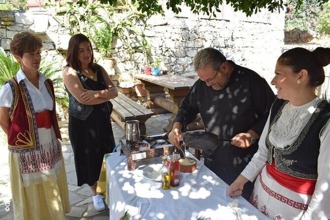 Heraklion: Cretan private cooking lesson with lunch in Arolithos - Who Is This Tour Perfect For?