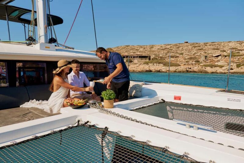 Heraklion: Dia Catamaran with Chef Dinner, Open Bar & Sunset - Practical Insights for Travelers