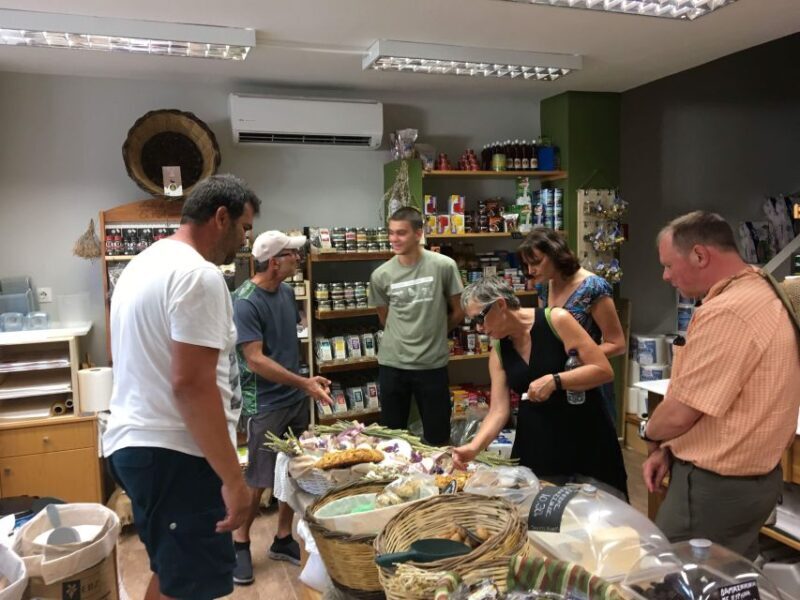 Heraklion: History & Culture Walking Tour with Food Tasting - Practical Details and What to Expect