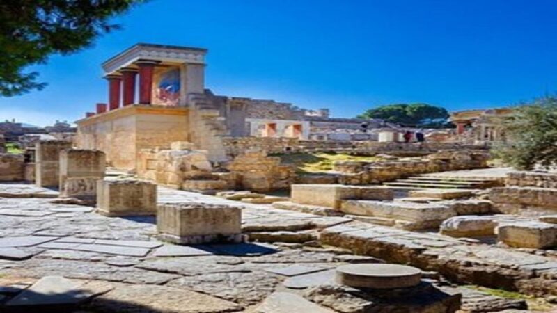 Heraklion: Knossos Palace Guided Tour Half Day - The Journey to Knossos: What You Can Expect