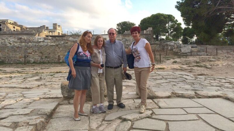 Heraklion: Knossos Private Guided Tour & Skip-the-Line Entry - Authentic Stories and Mythology