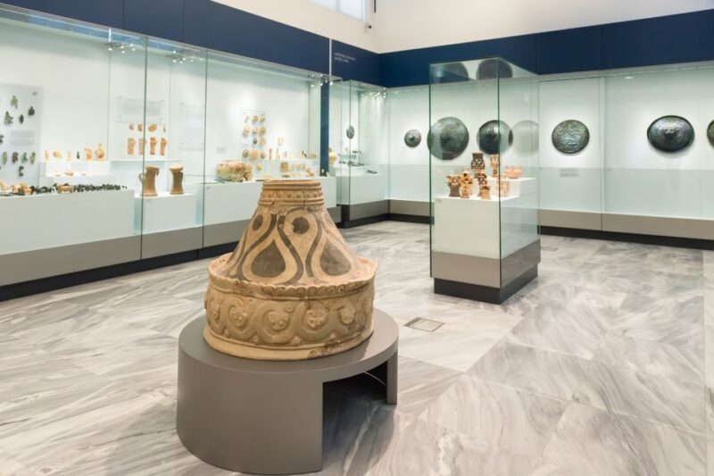 Heraklion: Tour to Cave of Zeus, Mochos Village, & Knossos - Exploring Crete with a Focus on Myth & Culture