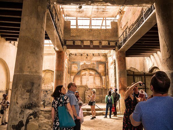 Herculaneum Private Tour with an Archaeologist - FAQ