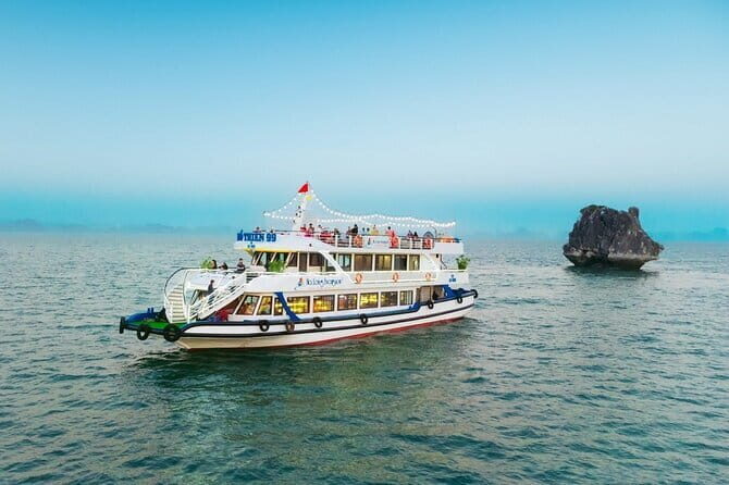 Hercules Luxury Halong Day Trip, 5 Star Cruise with Buffet Lunch - Kayaking and Cave Visits