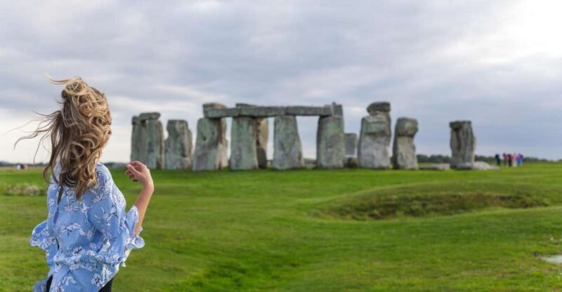 Heritage and Majesty: Private Full-Day Tour from Southampton - Key Points