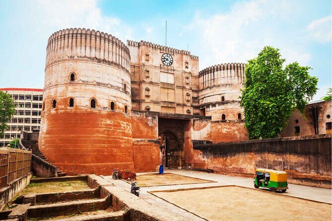 Heritage & Cultural Walk of Ahmedabad (2 Hours Guided Walking Tour) - FAQ