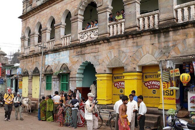 Heritage & Cultural Walk of Bhubaneswar (2 Hours Guided Walking Tour) - What’s Included & What’s Not