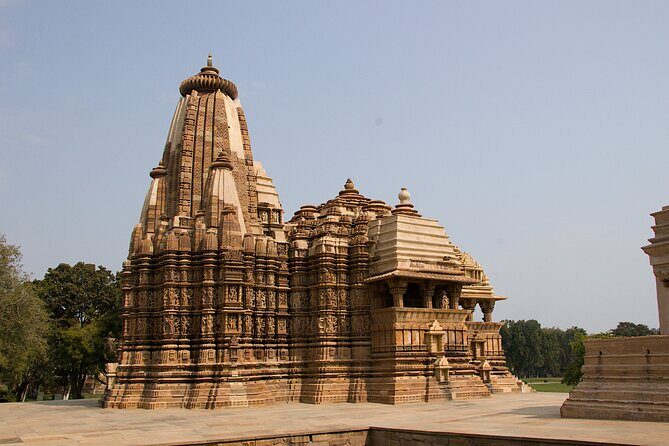Heritage & Cultural Walk of Khajuraho (2 Hours Guided Walking Tour) - FAQs