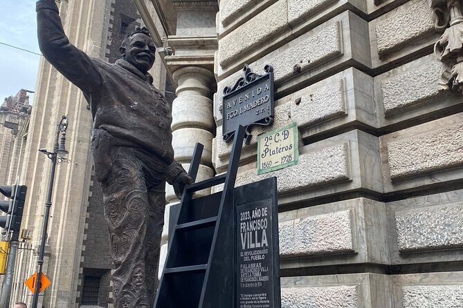 Heroines and Villains in the History of New Spain - Key Points