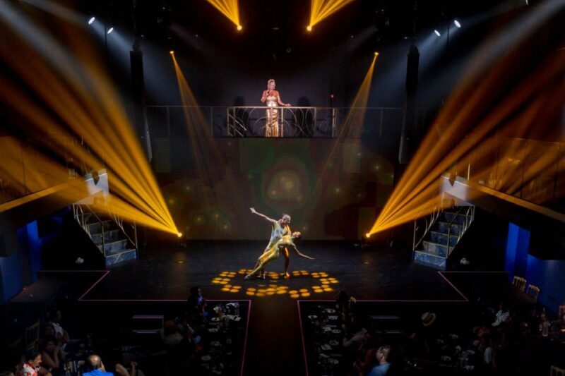 Hersonissos: Troy Dinner-Show Theatre Experience Tickets - Family-Friendly Considerations