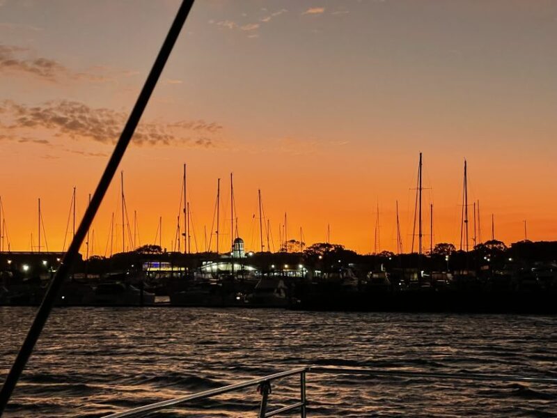 Hervey Bay Champagne Sunset Sail - Who Should Book This?