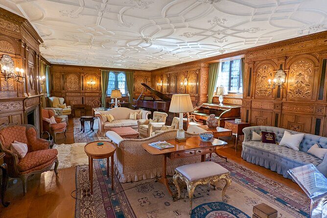 Hever Castle - England's Hidden Gem - Authentic Experiences and Reviews