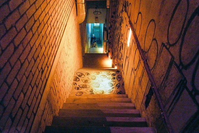 Hidden Bars Scavenger Hunt - Self Guided - Who Will Love This?