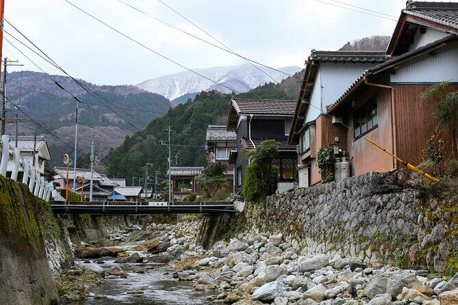 Hidden Craft Village and Nakasendo Historical Town Walking Tour - FAQ
