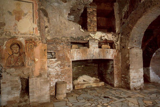 Hidden Gems & Rome Catacomb Semi Private Tour by golf cart - Key Points