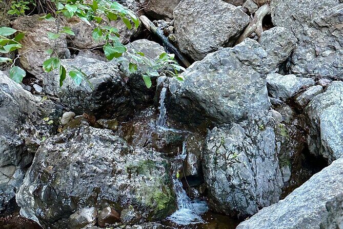 Hidden Grotto Waterfall eMTB & Hiking Adventure Malibu (Beginner) - The Sum Up: Who Will Love This Adventure?