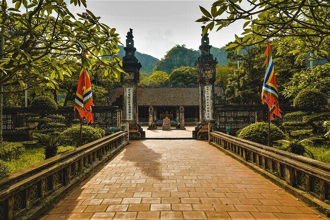 Hidden Ninh Binh Luxury Full Day Group Tour (Tam Coc - Hoa Lu) - The Itinerary Breakdown: What to Expect on This Tour