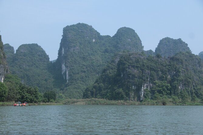 Hidden Ninh Binh Luxury Full Day Group Tour (Tam Coc - Hoa Lu) - Analyzing Value and Practicalities