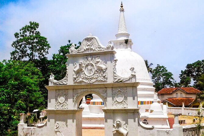 Hidden temples and Secluded Coastlines Tour from Koggala - An In-Depth Look at the Tour Experience
