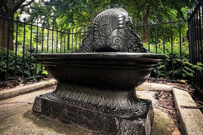 Hidden Toronto Walking Tour and Discover the City Quirky Secrets - FAQs